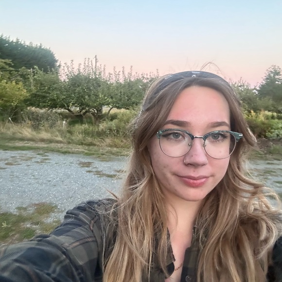 Meet your Posher, Blythe - Picture 1 of 1